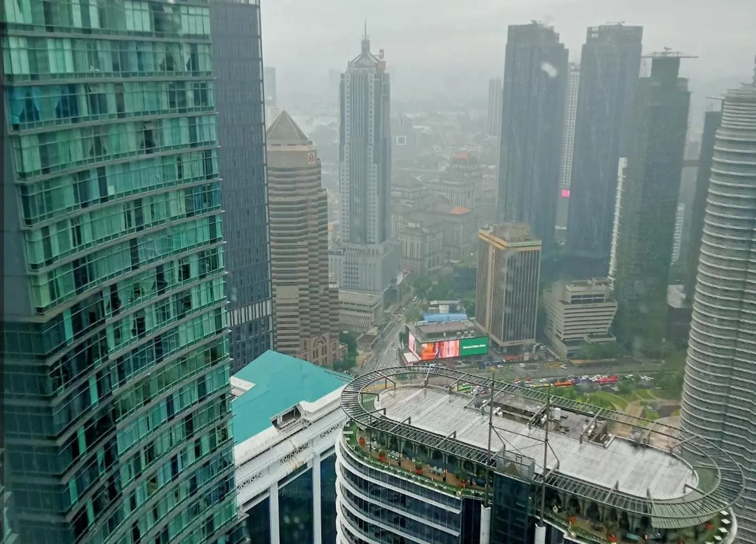 Sky Suites Klcc Kuala Lumpur City Centre By Kd Sky Home 0*,  Malaysia