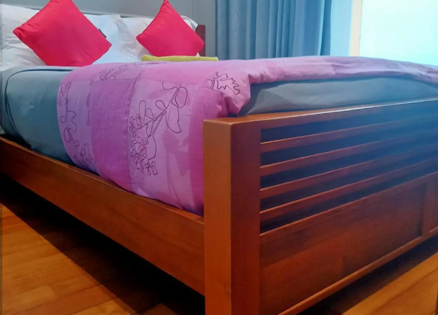 Apartment Sky Suites Klcc Kuala Lumpur City Centre By Kd Sky Home Malaysia